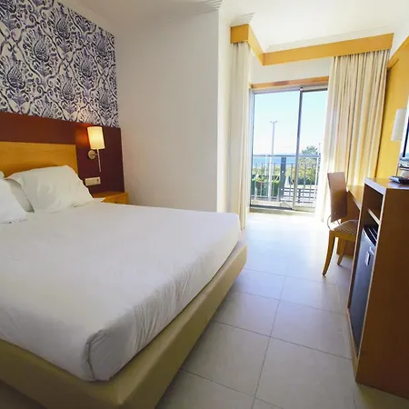 Canelas Hotel